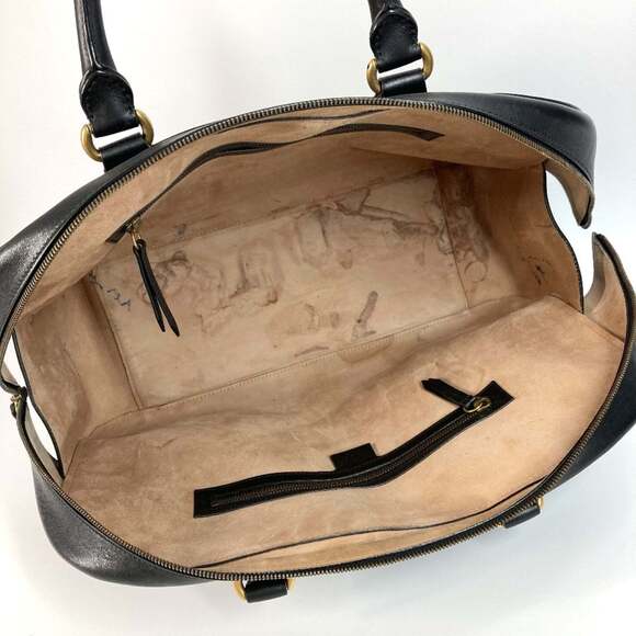 GUCCI Black Leather Shoulder Bag - Picture 11 of 16